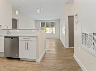 8 Shetland St APT 3, Roxbury, MA 02119