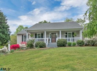3310 Meadowfield Ln, Charlottesville, VA 22911