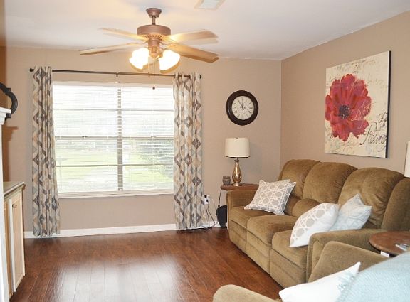 3rd image of 202 Dublin Cir APT G