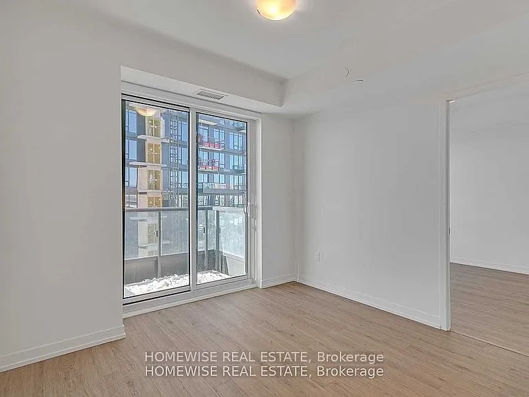 8868 Yonge St #1011E — Photo 7