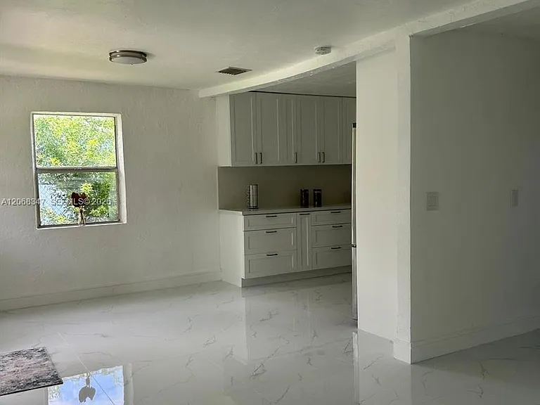 22115 SW 115th Ave — Photo 5