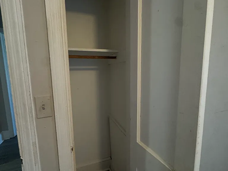 801 Crestmont Dr — Photo 7
