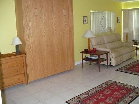 2nd image of 16 SW Beach Ln #102