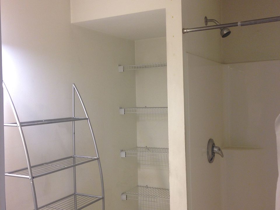 2nd image of 461 Park Dr #42B