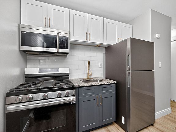 2nd image of 6140 Ridge Ave APT 3