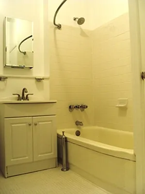 Rented by City Connections Realty | media 19