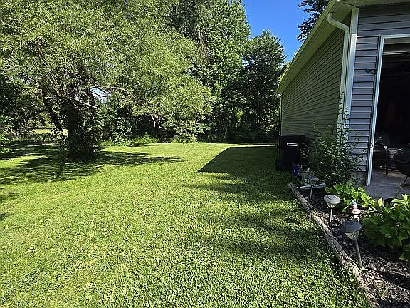 4th image of 260 Chili Scottsville Rd