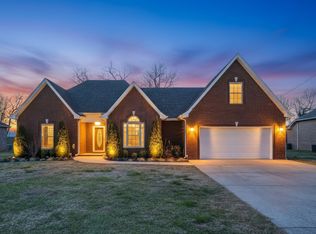 7909 Corey Dr, Smyrna, TN 37167