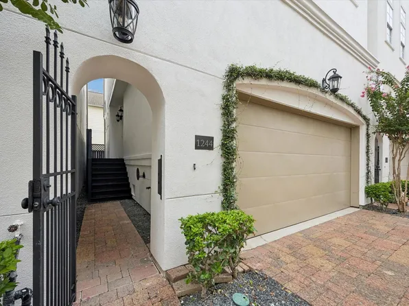 1244 W 23rd St, Houston, TX 77008