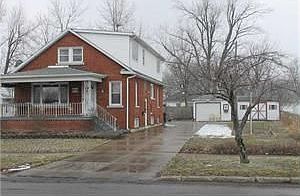 3rd image of 822 Parker Blvd
