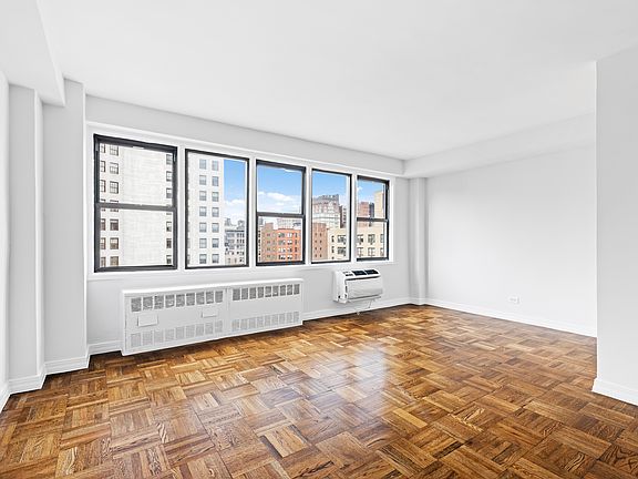 2nd image of 200 E 15th St APT 17E