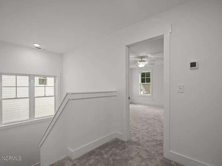 3206 Belmont Cir — Photo 26