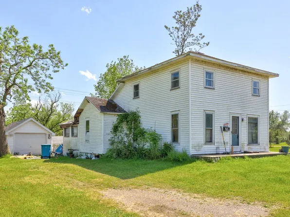 716 N Cass Ave, Vassar, MI 48768