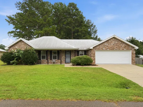 71 Nicolaus Dr, Hattiesburg, MS 39402