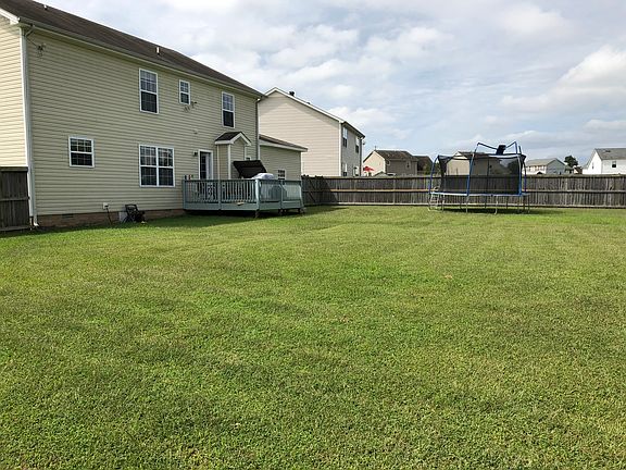 4th image of 941 Commission Dr