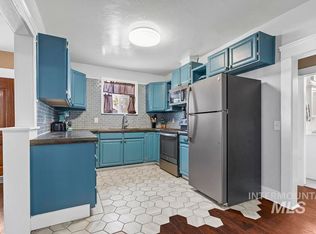 418 E 4th St, Emmett, ID 83617