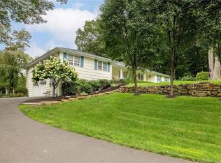 206 Mimosa Cir, Ridgefield, CT 06877