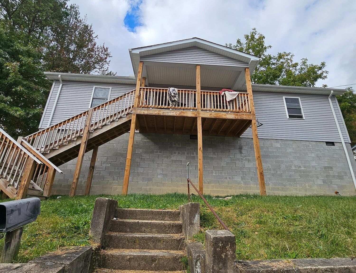 15 Walnut St, Richwood, WV 26261 MLS 231324 Zillow