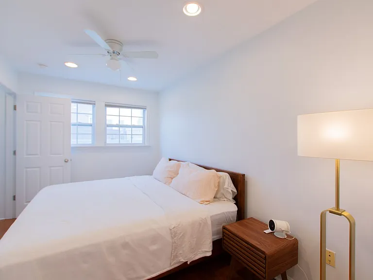 2207 Kimball St — Photo 30