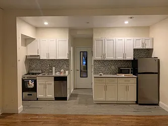 Rented by Salon Realty Corp