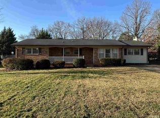 705 Shawnee Dr, Burlington, NC 27215