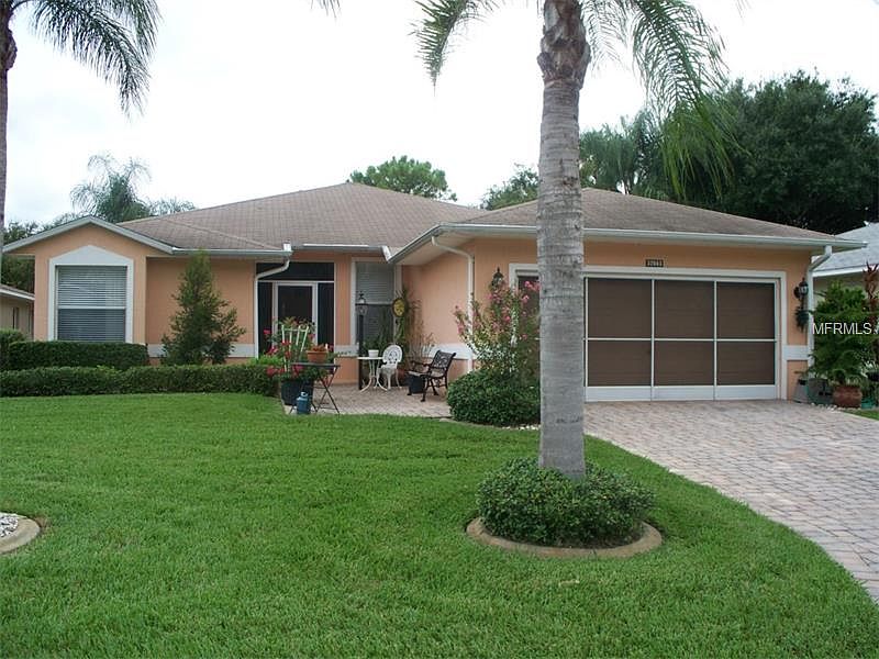 1st image of 32683 Oak Park Dr