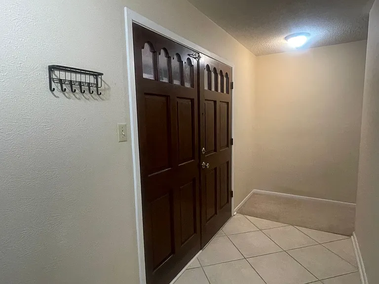 3506 Blue Willow Cir — Photo 2