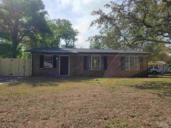 3020 English Oak Cir, Pensacola, FL 32526