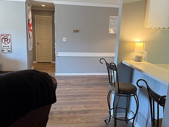 2nd image of 3 Private Road 3057 Unit 1