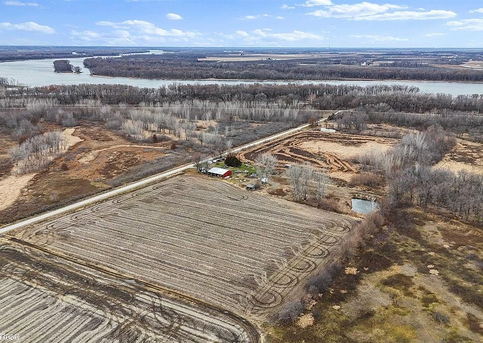 6876 County Road X71, Oakville, IA 52646 Zillow