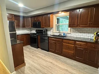 367 Blue Ridge Dr — Photo 2