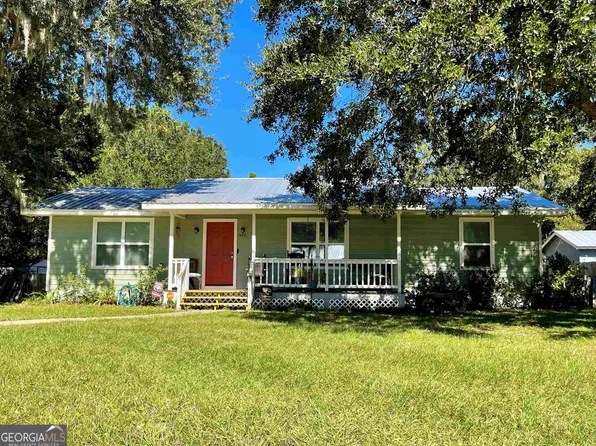 402 Sloan St, Saint Marys, GA 31558