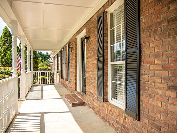 5th image of 112 Highland Park Dr
