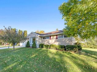 420 Lawndale Ave, Algoma, WI 54201