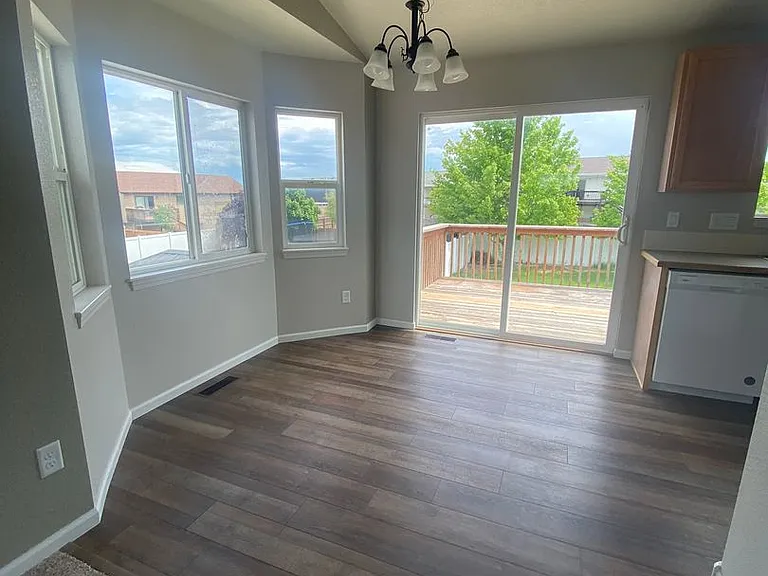 6587 Cambridge Pl — Photo 6