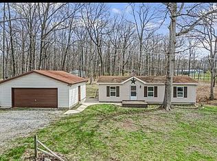 12348 N Ring Ln, Woodlawn, IL 62898