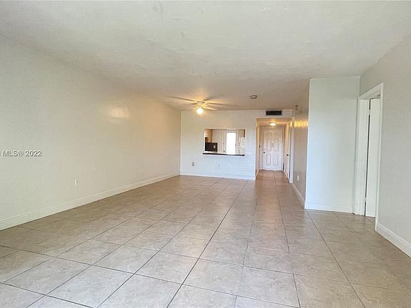 5th image of 2005 Sans Souci Blvd APT 302