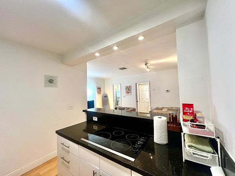 1001 7th St #202 — Photo 12