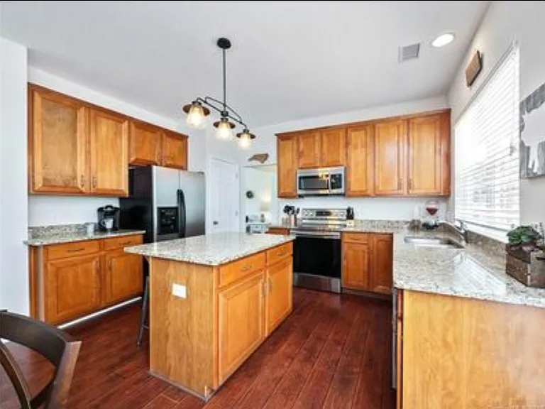 1819 Arbor Vista Dr — Photo 8