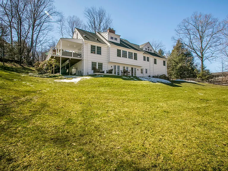 5 Hoffman Rd — Photo 30