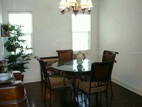 4th image of 1556 Norwick Way