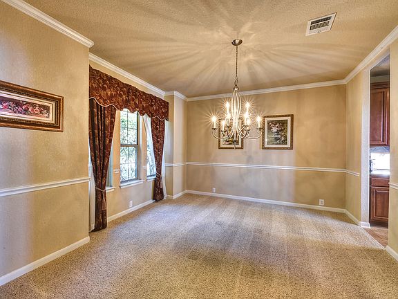 5th image of 8130 Night Bluff Dr