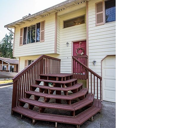 3rd image of 7219 191st Ave E