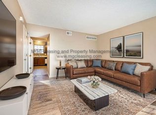 224-234 NW Woods Chapel Rd, Blue Springs, MO 64015