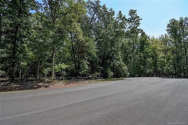 2nd image of 130 Shelby Ct #1086