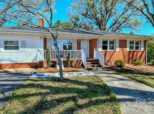 6918 Tuckaseegee Rd, Charlotte, NC 28214