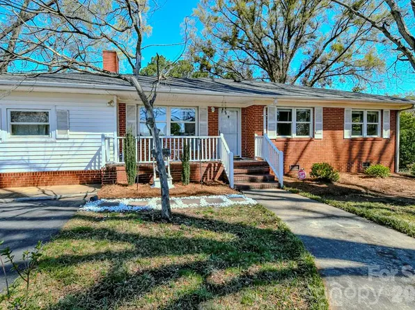 6918 Tuckaseegee Rd, Charlotte, NC 28214