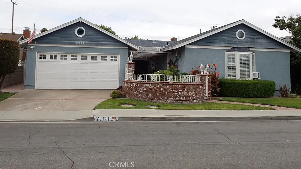 17101 Hague Ln