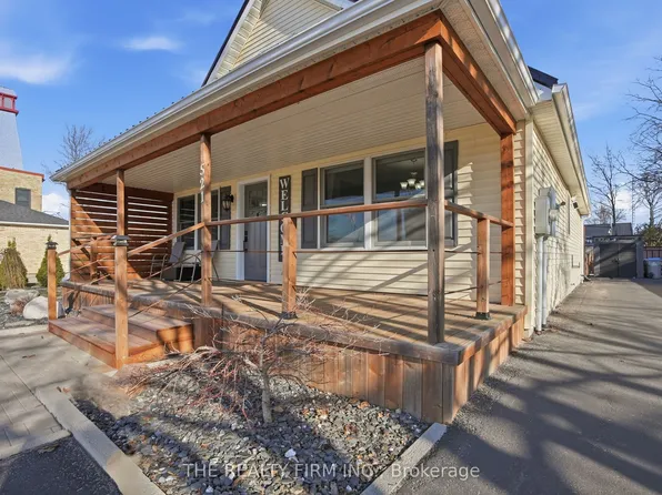 521 Ontario St, Warwick, ON N0M 2S0