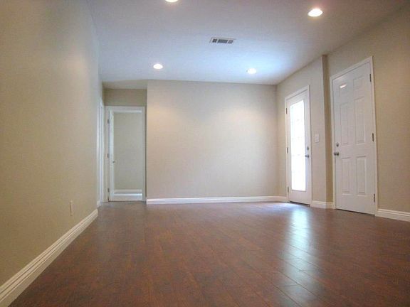 5th image of 5175 Remstoy Dr
